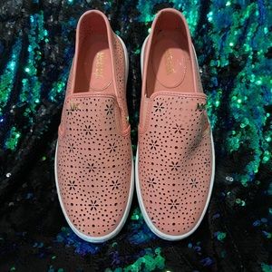 Womens slip on shoes